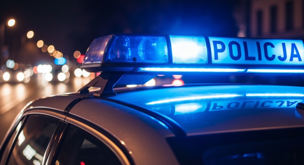 Pijany kierowca bez prawa jazdy w szalonym pościgu policji