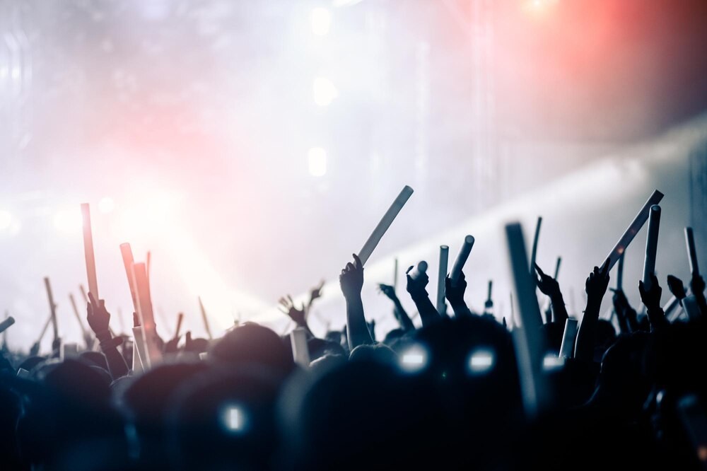 Muzyczne widowisko na dziedzińcu Sądu w Bytomiu