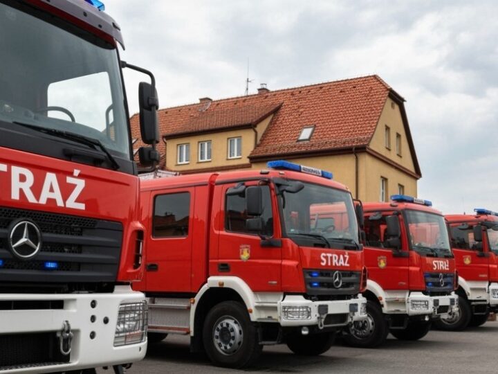 Młodzież w akcji: Odkrywają świat strażaków w Świętochłowicach