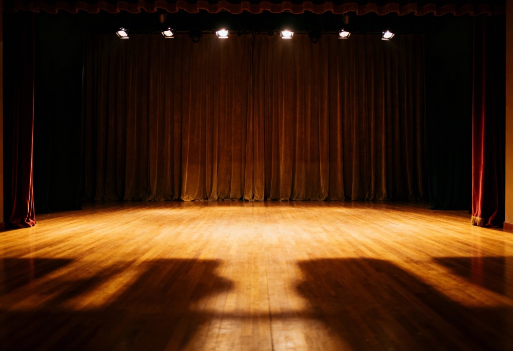 Mitologiczny „Tartarus” ożywa na scenie Teatru Rozbark