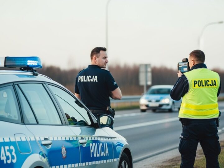 15-latek w Audi uciekał przed policją, samochód zabrał matce