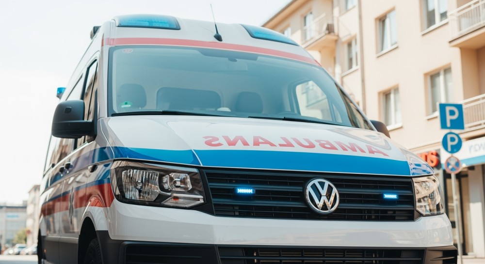 Kierująca straciła przytomność za kierownicą – policjanci uratowali ją w ostatniej chwili